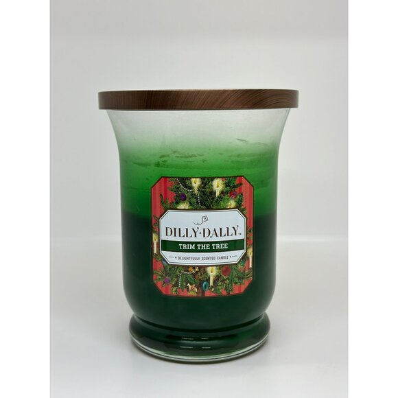 Dilly-Dally "Trim The Tree" Delightfully Scented Candle With Wooden Lid READ - Picture 1 of 9
